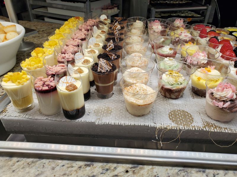 16 Buffets Across California That Win Fans With Their Over The Top Choices - Decor Hint Pechanga Buffet