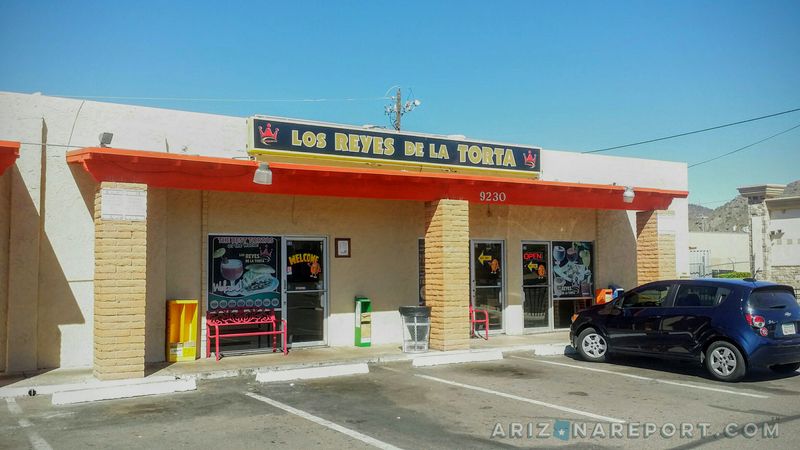 Phoenix Restaurants That Look Unassuming But Taste Exceptional - Decor Hint Los Reyes de la Torta