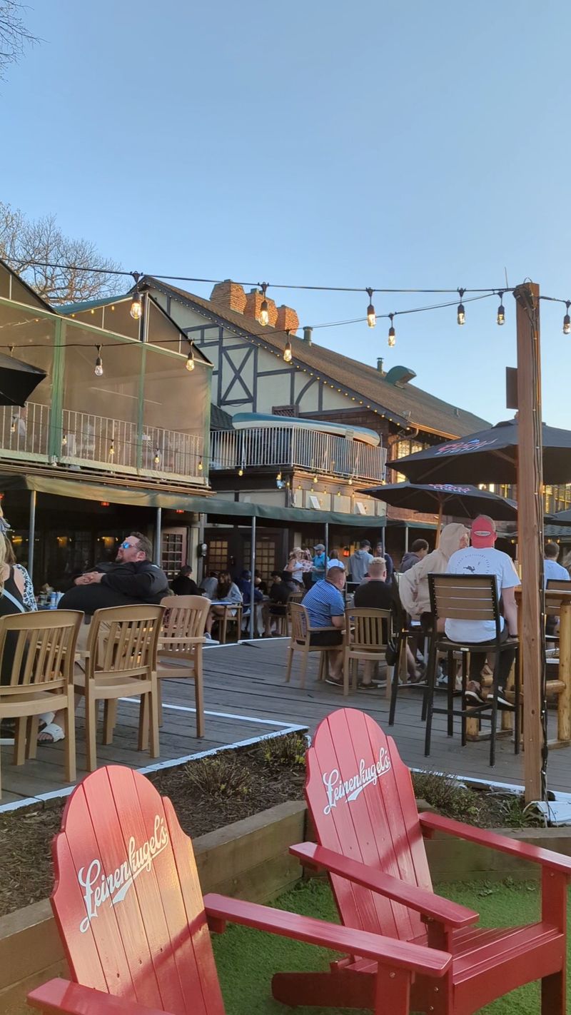 Lord Fletcher's Old Lake Lodge