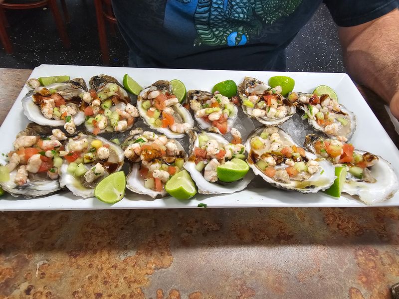 15 Arizona Seafood Shacks Only Locals Know Serving Fresh Flavor In The Desert - Decor Hint El Rey De Los Ostiones