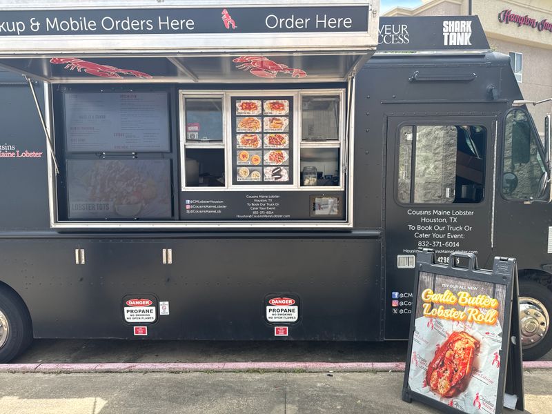 Texas Lobster Roll Spots Serving Big Flavor, No Fuss - Decor Hint Cousins Maine Lobster Houston Food Truck