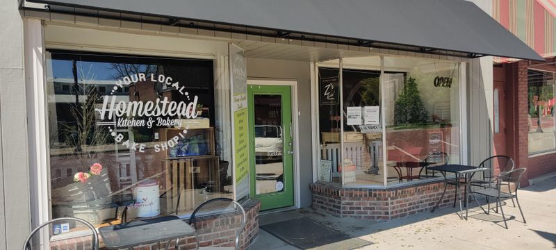 12 Pennsylvania Family Owned Fried Chicken Joints That Will Make You Feel Right At Home - Decor Hint Homestead Fried Chicken
