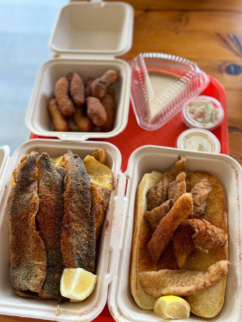 North Carolina Soul Food Places Bringing True Southern Heat - Decor Hint Saltbox Seafood Joint