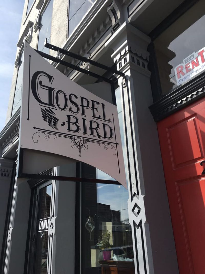 Mississippi Buffets Serving Fried Chicken That Feels Straight Out Of Church Potluck - Decor Hint Gospel Bird Kitchen