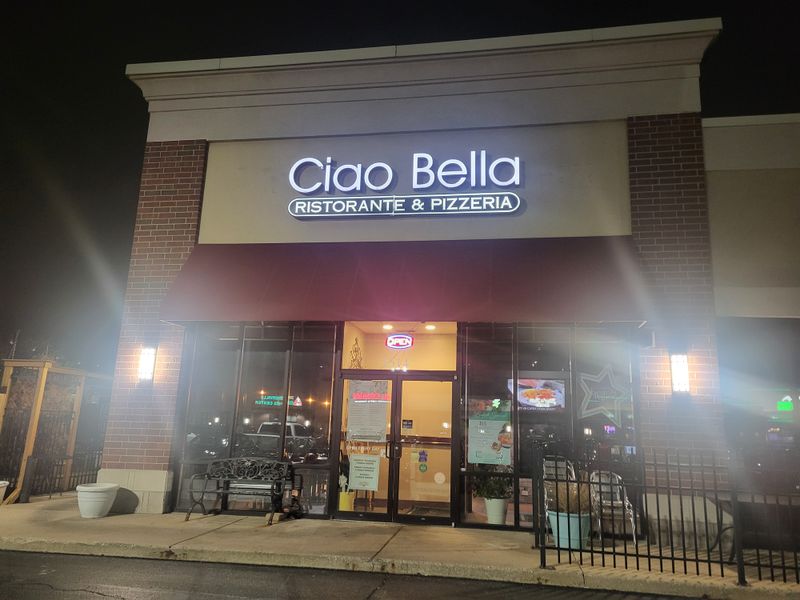 11 Italian Restaurants In Washington That Feel Straight Out Of The Old Country - Decor Hint Ciao Bella Fiamma