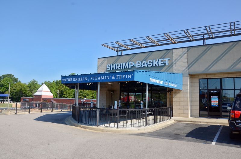 15 Alabama Seafood Buffets That Prove Comfort Food Tastes Better By The Gulf - Decor Hint Shrimp Basket