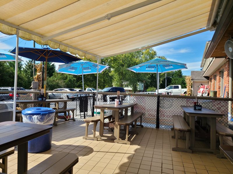 10 Maryland Plates Of Pork Tenderloin Every Local Knows - Decor Hint Chesapeake Bay Spiced Pork Tenderloin At Cantler's Riverside Inn