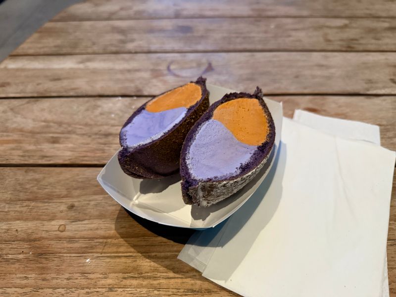 13 California Doughnut Shops That Consistently Rank Among The Best In America - Decor Hint Milkbomb Ice Cream