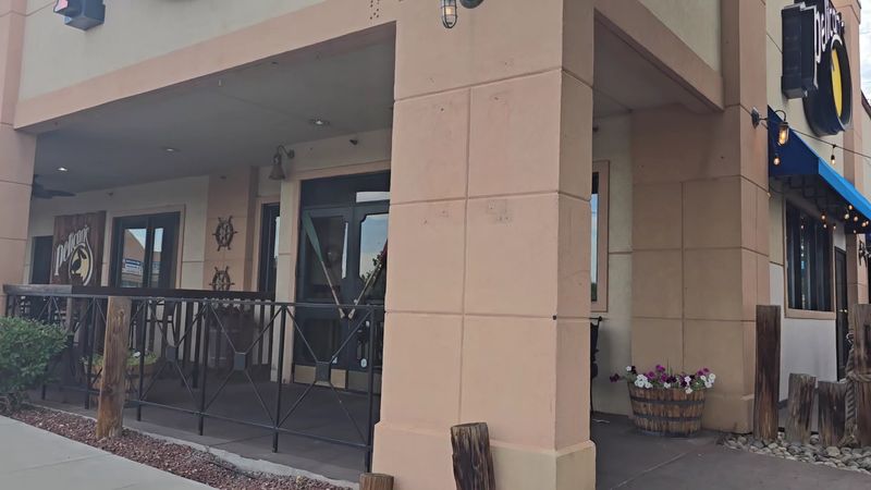 10 New Mexico Seafood Spots Locals Say Are Totally Worth Finding - Decor Hint Pelican's West Of Albuquerque