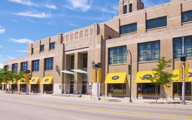 The Minneapolis Food Spots Worth Planning Your Day Around - Decor Hint Midtown Global Market