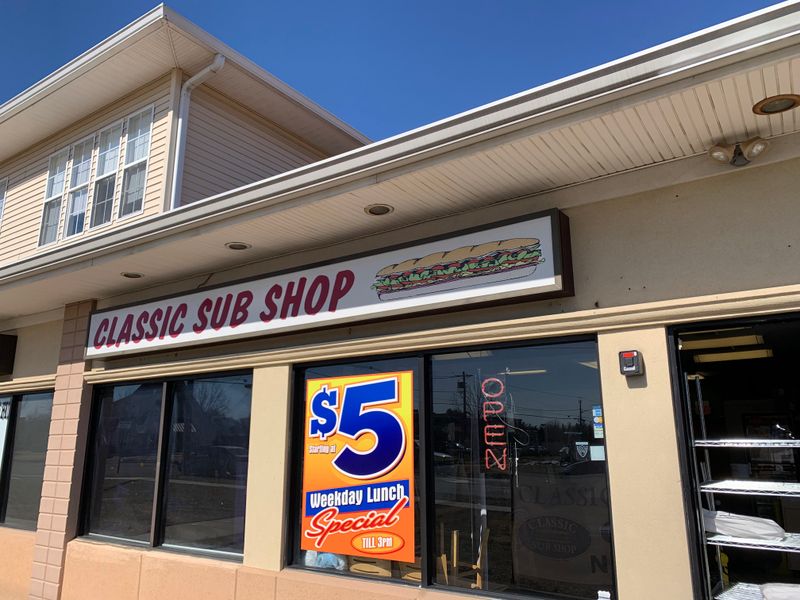 Peoria Delis With Yelp Ratings That Speak For Themselves - Decor Hint The Classic Sub Shop