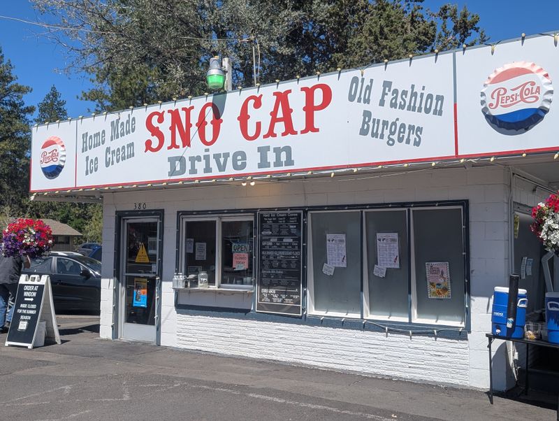 Sno Cap Drive In