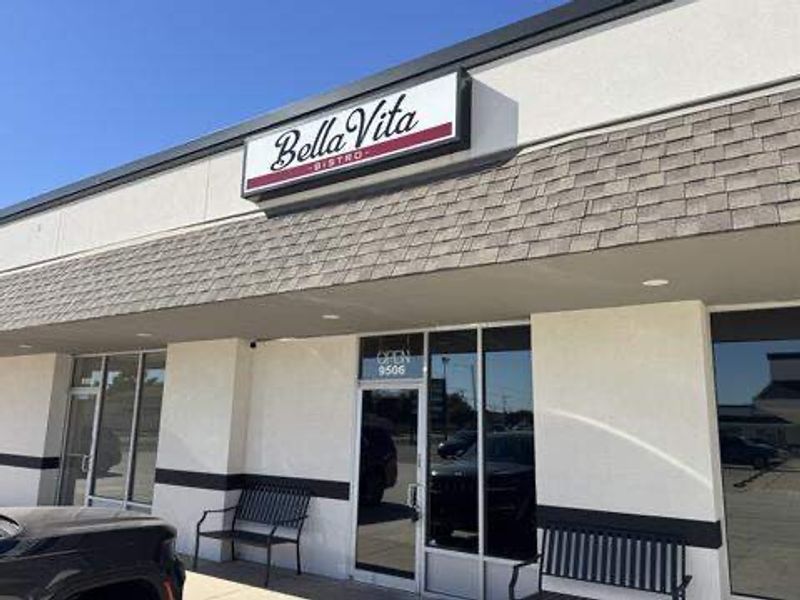 Kansas Italian Sub Shops That Get Every Detail Right From Bread To Bite - Decor Hint Bella Vita Bistro