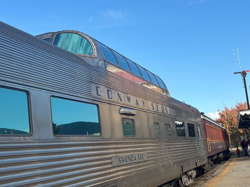 All Aboard For Snowy Wonders On New Hampshire's Conway Scenic Winter Excursion - Decor Hint Heated Vintage Coaches Ensure Comfortable Travel