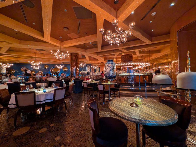 Must-Try Nevada Lakeside Restaurants Offering Stunning Views - Decor Hint PISCES Bar & Seafare