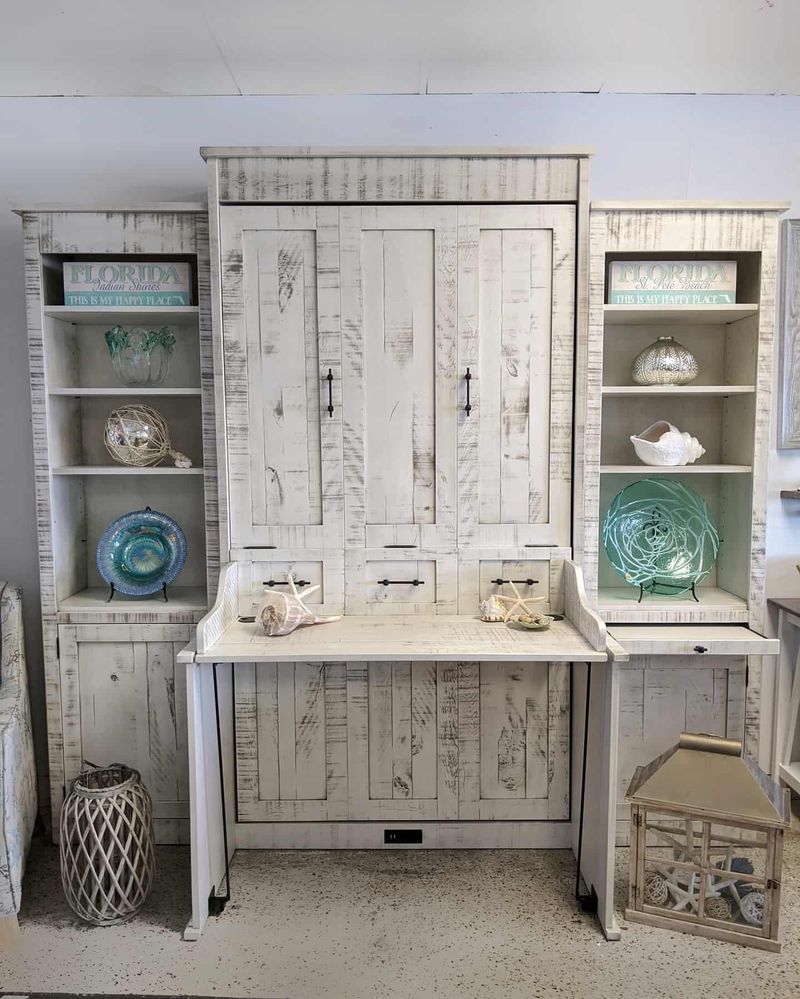 15 Florida Coastal Christmas Living Room Ideas That Feel Bright, Breezy, And Festive - Decor Hint Whitewashed Wooden Furniture