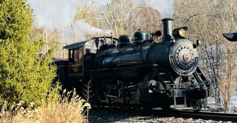New Jersey’s Haunted Fall Foliage Train Rides Along Scenic Backcountry Routes