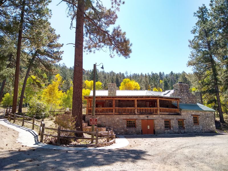 Santa Fe Hyde Park Road Corridor