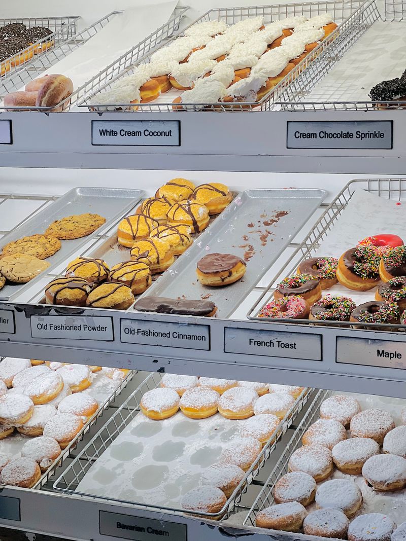 Peter Pan Donut & Pastry Shop