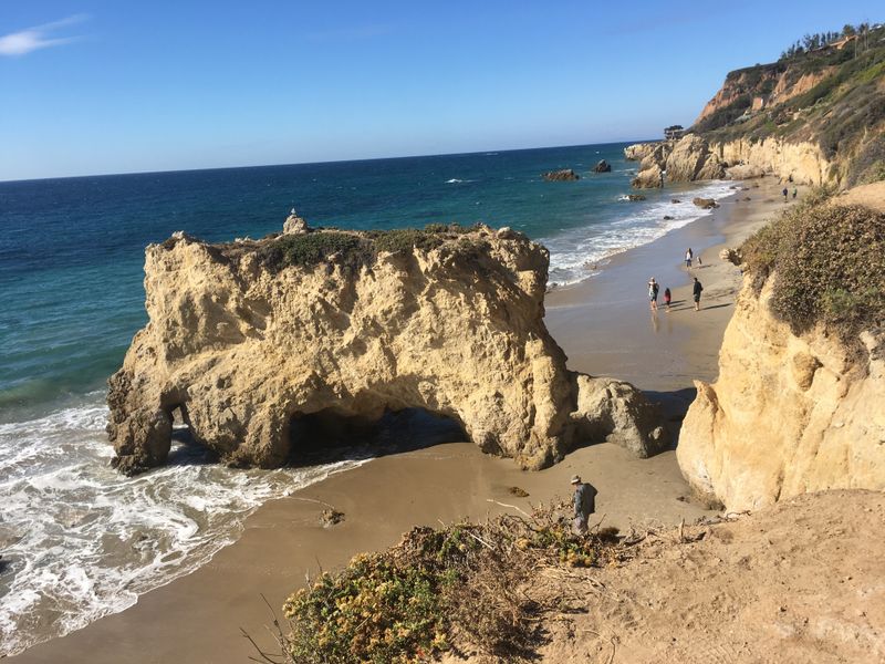 16 California Secrets Locals Keep Quiet Because They're Just That Good - Decor Hint El Matador Beach