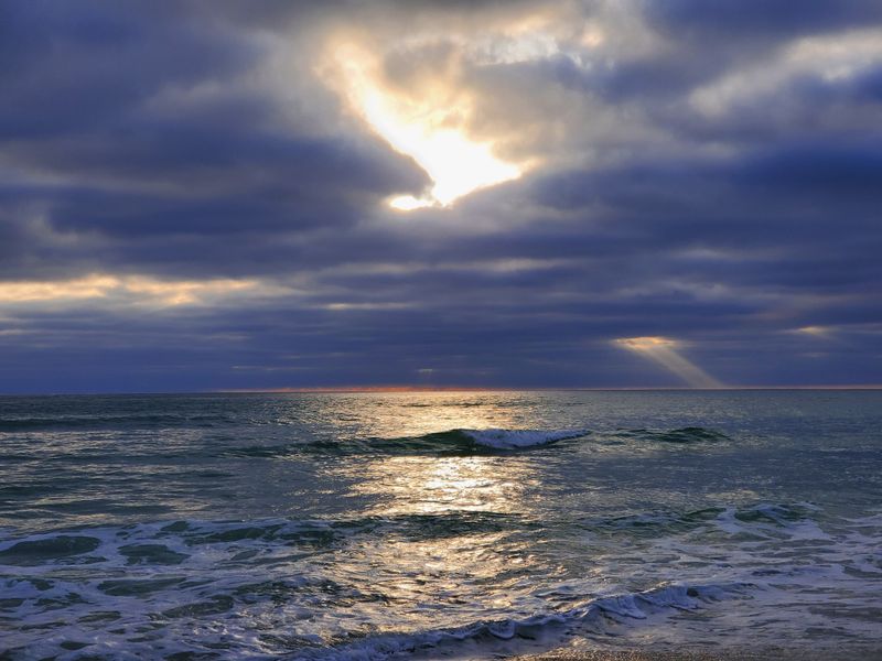 18 Beaches In San Diego County Where Sun, Sand, And Surf Await Year‑Round - Decor Hint Cardiff-By-The-Sea