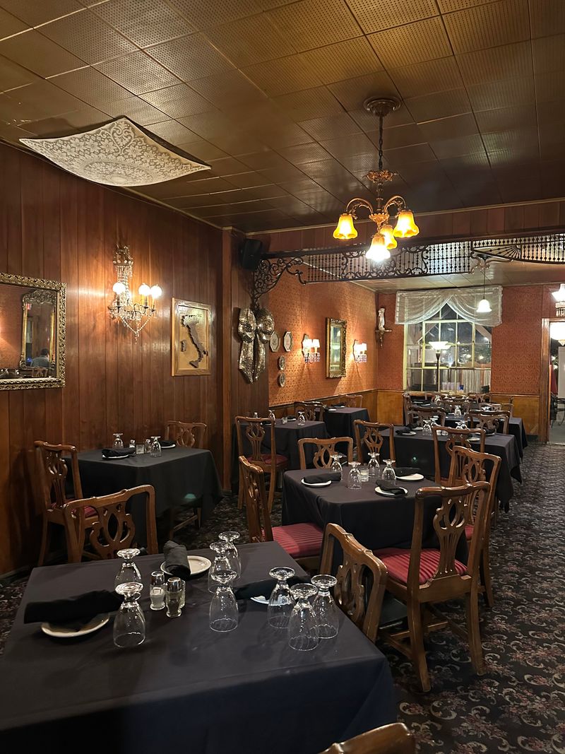 Guarino's Restaurant