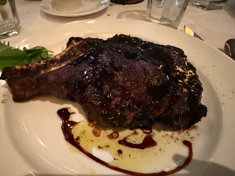 12 New Jersey Steakhouses That Quietly Serve The State's Finest Cuts - Decor Hint The Capital Grille