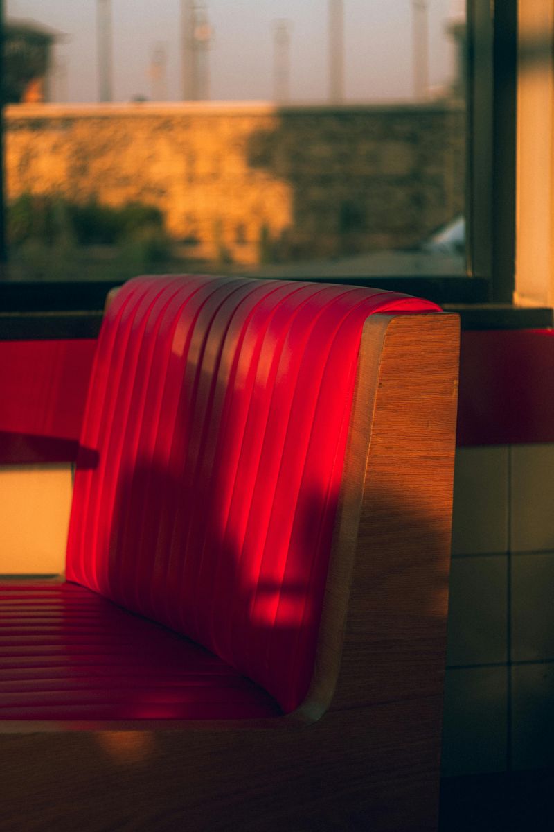 17 Sofa Tones Virginia Homeowners Are Replacing As New Trends Take Over - Decor Hint Sunset Red