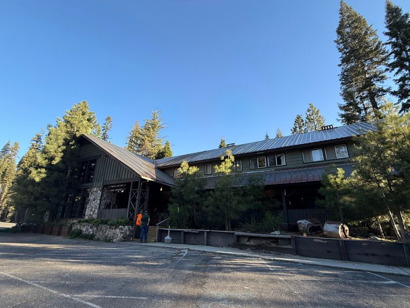 14 Spots In Illinois Serving Chicken-Fried Steak With Pure Old-Fashioned Flavor - Decor Hint Stoney Creek Inn Restaurant