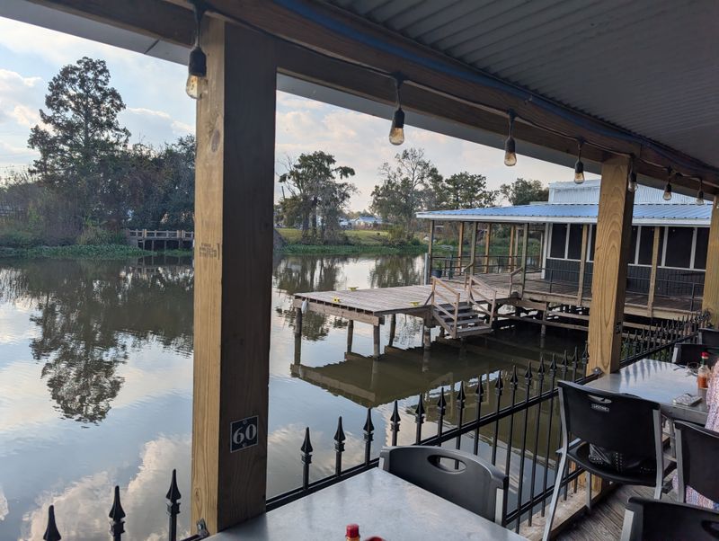 Pat's Fisherman's Wharf Restaurant