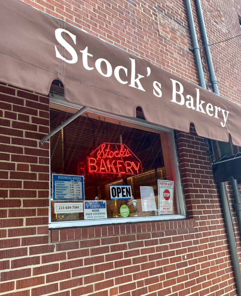 Pennsylvania Holiday Foods Flying Off The Shelves Long Before The Festivities Begin - Decor Hint Stock's Bakery Frosted Pound Cakes