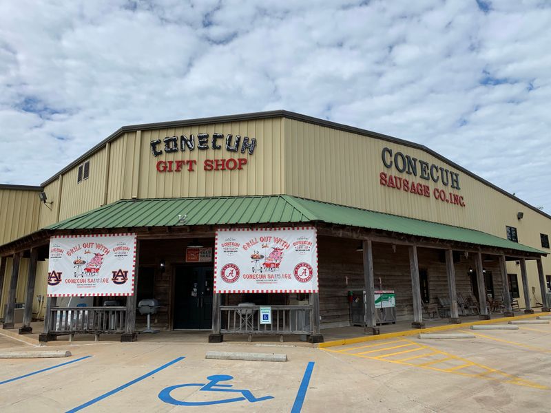 13 Alabama Markets That Keep Tradition Alive With Exceptional Meats And Down Home Charm - Decor Hint Conecuh Sausage Company Store