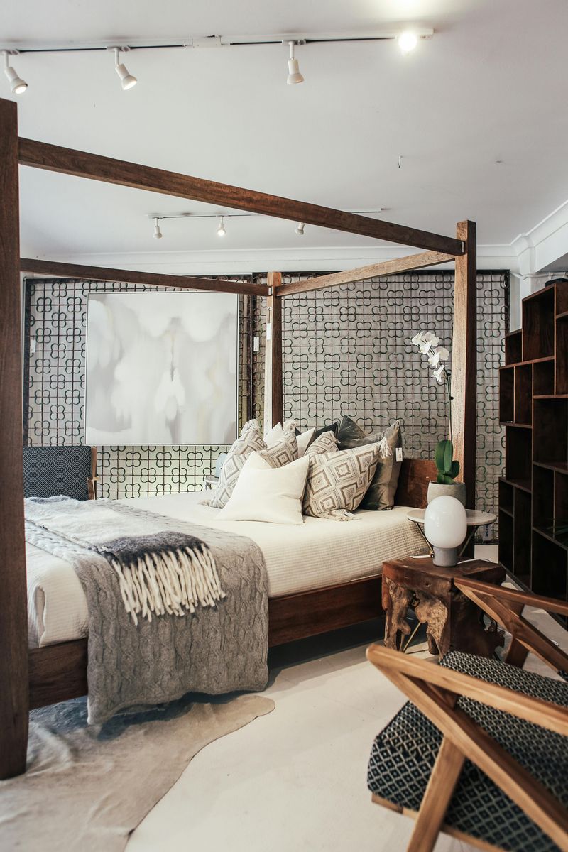 Four-Poster Bed with Minimalist Frame