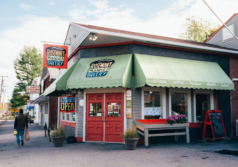 13 Maine Markets Delivering The Freshest Cuts Straight From Local Farms - Decor Hint Rosemont Market & Bakery