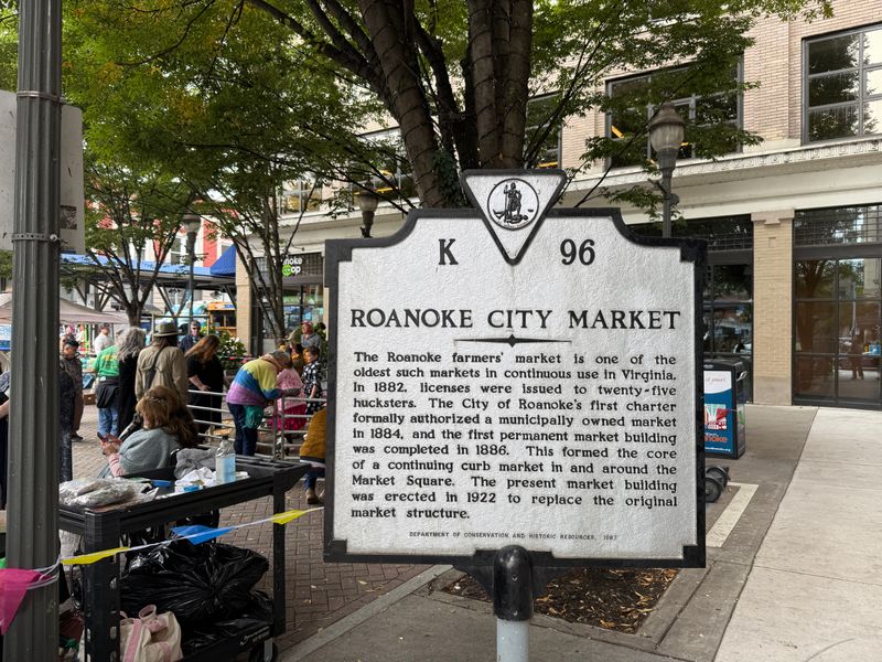 Roanoke City Market, Roanoke