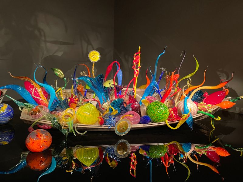 PhinneyWood's Winter Festival Brings Seattle, Washington Together For Seasonal Fun - Decor Hint Over 140 Local Vendors Showcase Handmade Treasures