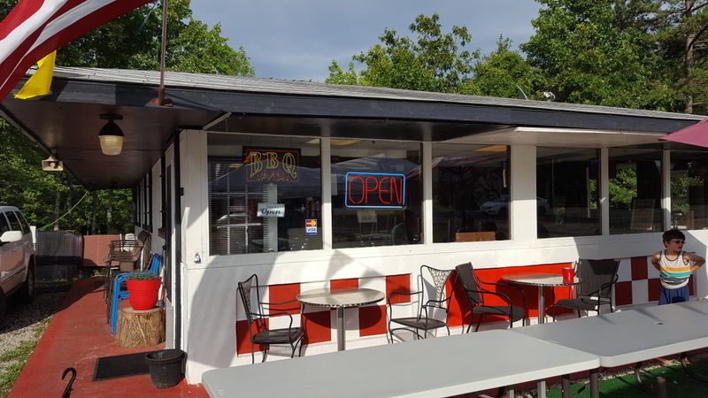 Christine’s House Of Kingfish Barbecue