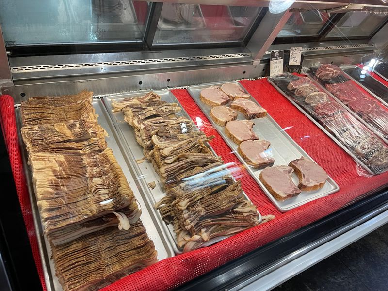 12 Classic Southern Staples Quietly Disappearing From Alabama Grocery Shelves - Decor Hint Salt-Cured Country Ham