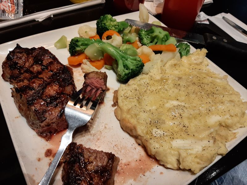 Grand Buffet at Lucky Eagle Casino