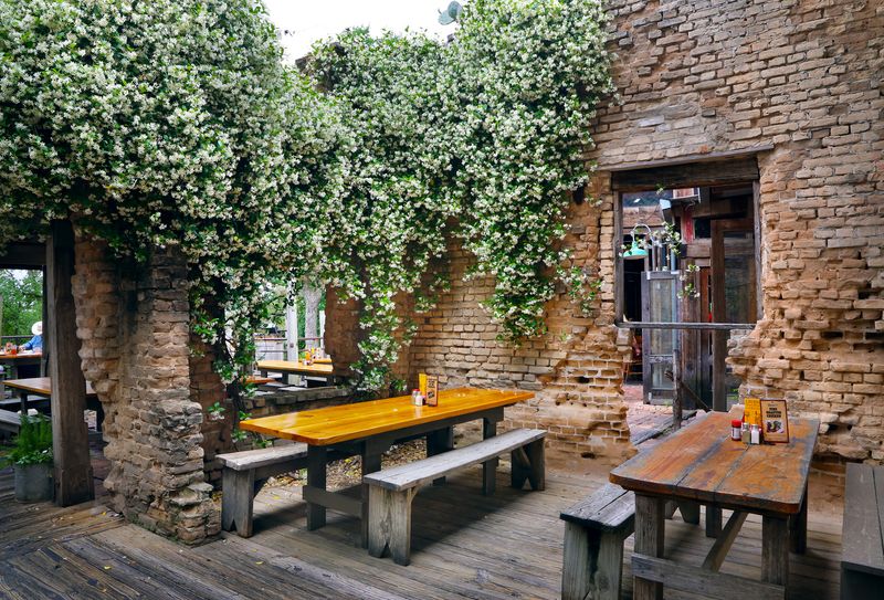 13 Must-Visit Riverside Restaurants In Texas With Breathtaking Views - Decor Hint Gristmill River Restaurant & Bar