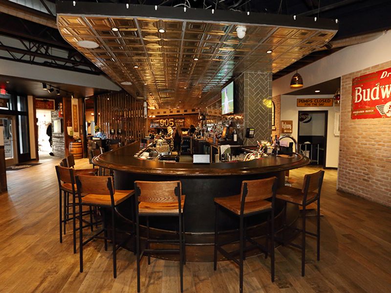 11 Missouri Steakhouses That Quietly Serve The State's Best Beef - Decor Hint Twisted Tree Steakhouse