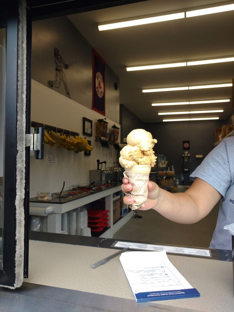 This Maine Ice Cream Stand Remains Open Year-Round And Locals Wouldn't Have It Any Other Way - Decor Hint Authentic Maple Syrup Flavor
