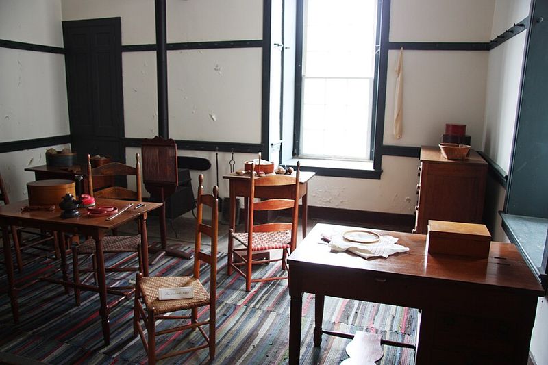 Shaker Furniture From Harvard And Hancock