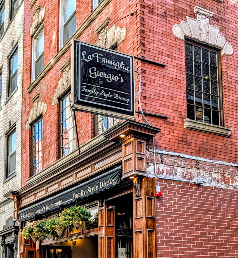 13 Italian Dining Secrets Massachusetts Locals Can't Keep To Themselves - Decor Hint La Famiglia Giorgio's