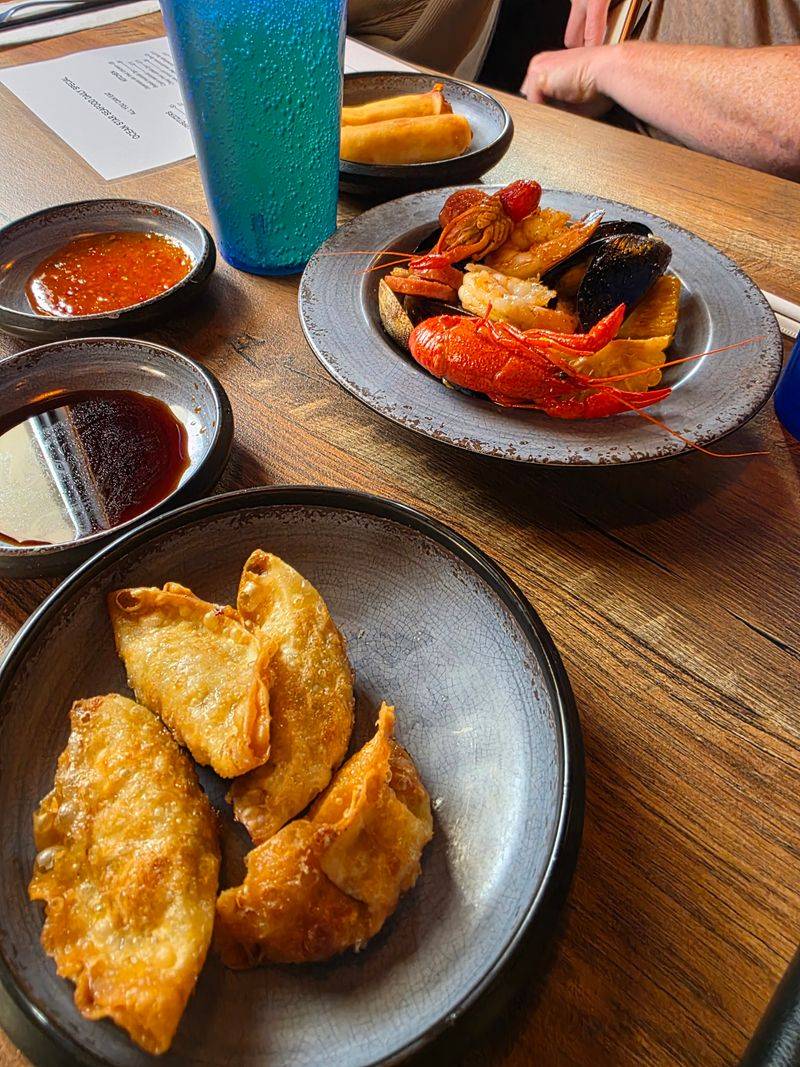 Montana Catfish Shacks Delivering Crispy Bites And Big-Sky Charm - Decor Hint Ocean Star Seafood Co