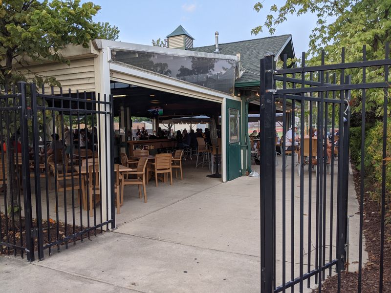 Minnesota Fried Catfish Joints That Turn Long Drives Into Easy Decisions - Decor Hint Crossroads Restaurant & Bar