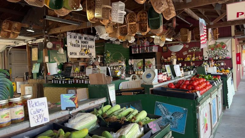 Farmers Market at Crystal Lake, Virginia Beach
