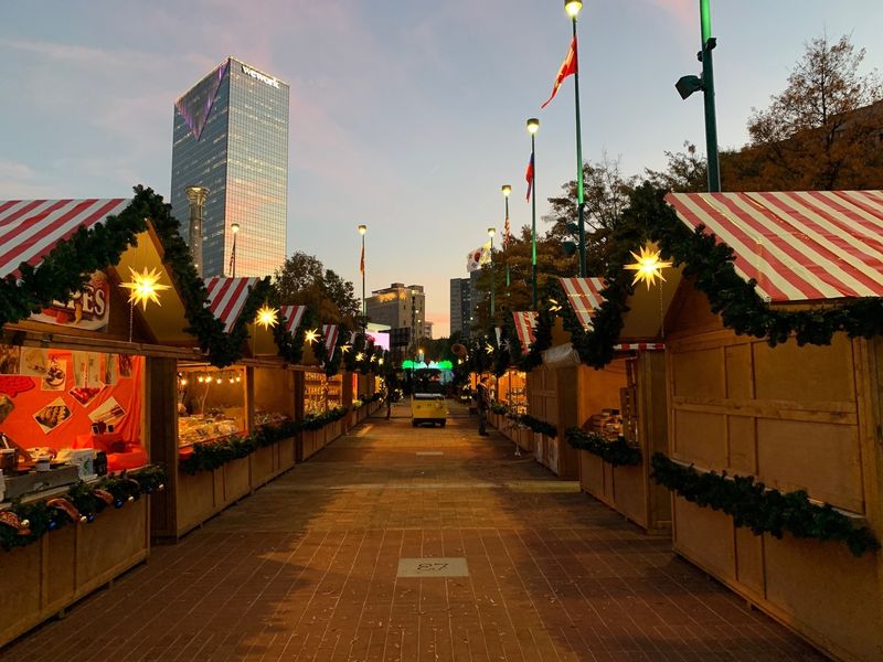 8 Georgia Christmas Markets Everyone Travels South For Each December - Decor Hint Atlanta Christkindl Market
