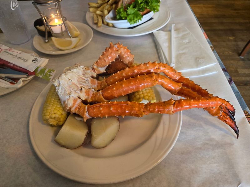 Hands-On Dining Tools And Techniques