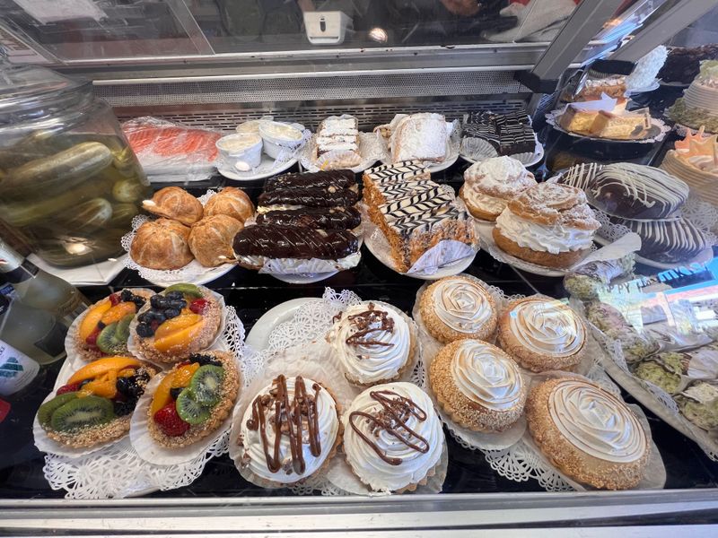 14 Old School New York Diner Dishes That Are Returning Strong In 2026 - Decor Hint Cheese Blintzes